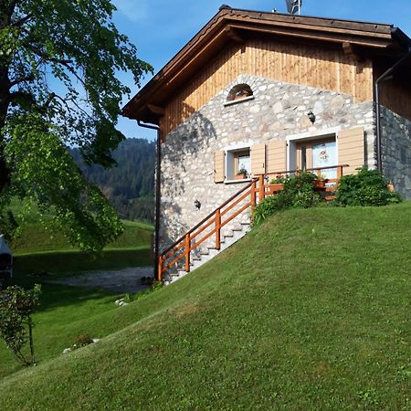 B&B Ai Marchetini Cinte Tesino ภายนอก รูปภาพ